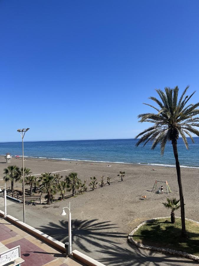 Studio 2 Sea Front 린콘데라빅토리아 외부 사진